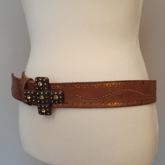 Streets Ahead Cross Buckle Belt main image 10